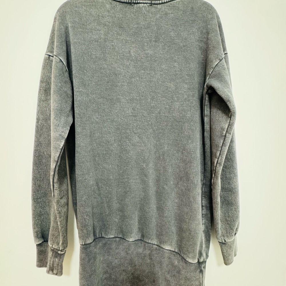 Forever 21 long sweatshirt / sweatshirt dress